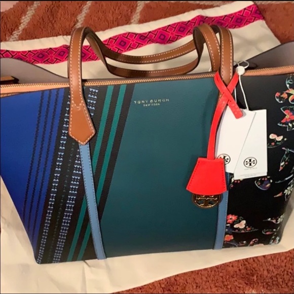 Tory Burch Handbags - Tory Burch Sacred Floral Tote